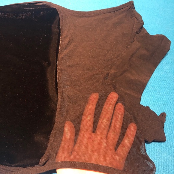 Long mesh side black velvet dress - Picture 4 of 5